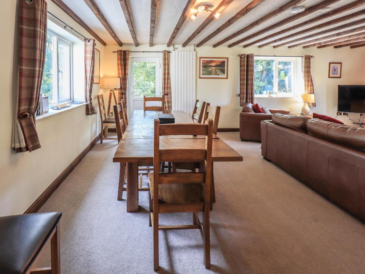 Ellerbeck Bridge Villa Кендал Екстериор снимка